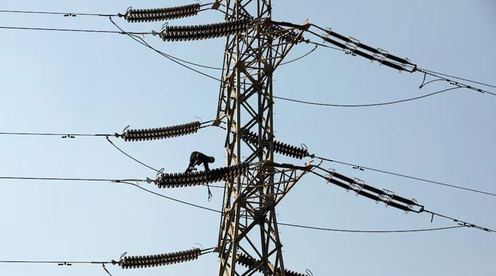 'Govt seeks to reduce electricity prices by Rs10 per unit'