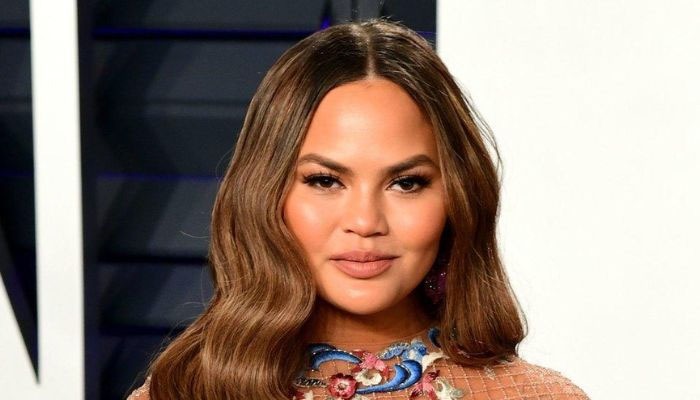 Chrissy Teigen updates fans on devastating California wildfires