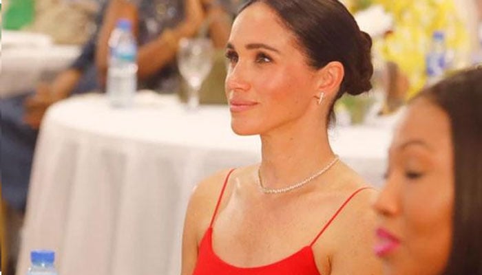 Buckingham Palace called out for not writing Meghan Markle a thank you card
