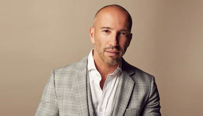 ‘Selling Sunset’ star Jason Oppenheim exposes LA landlords amid wildfires
