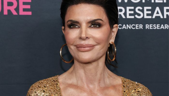 Lisa Rinna speaks up about being compared to her daughters