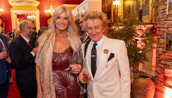 Kings Foundation shares great news related to Rod Stewart, Penny Lancaster
