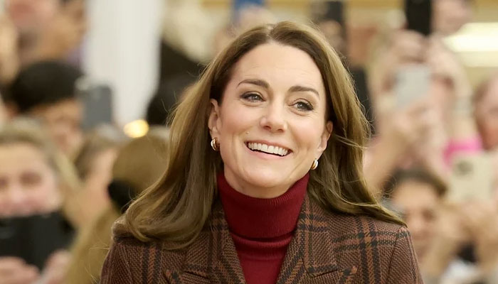 Kate Middleton gives hope to cancer patients