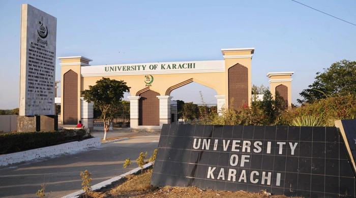 University of Karachi tells students not to wear 'provocative' attire