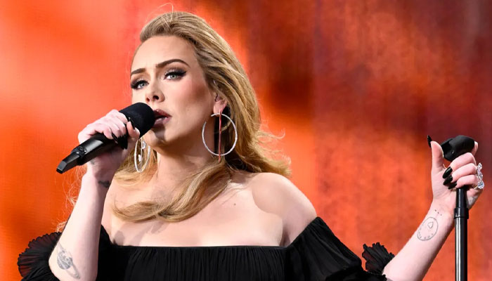 Adele scares off buyers interested in her former $7M mansion