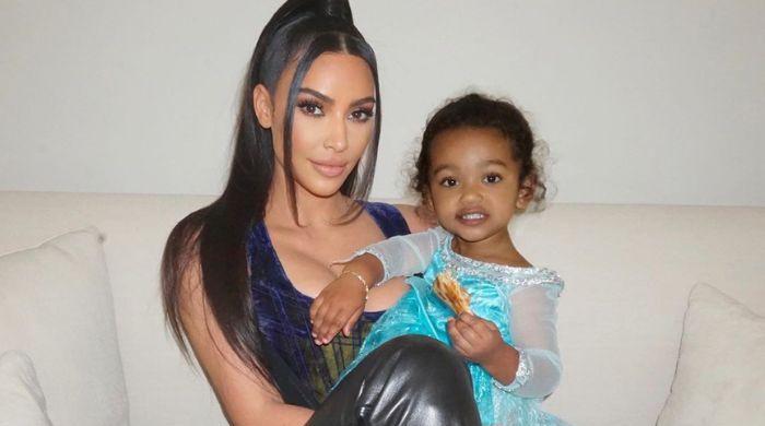 Kim Kardashian celebrates Chicago