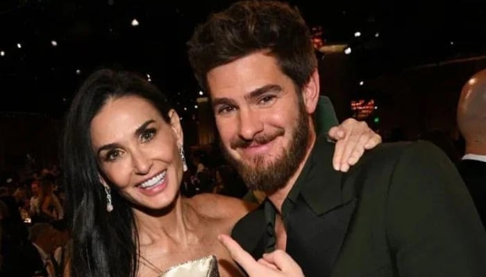 Photo: Demi Moore, Andrew Garfield Golden Globes moment sparks new rumors: Report