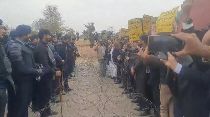 26th Amendment: Lawyers end protest at Islamabad's D-Chowk 26th Amendment: Lawyers end protest at Islamabad's D-Chowk