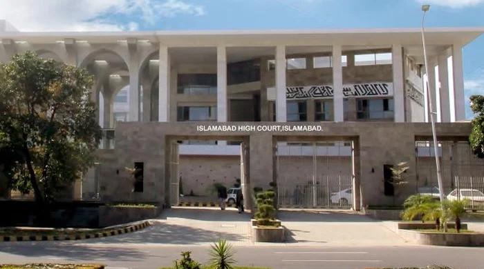 Only weather to be reported if Peca enforced, lawyer tells IHC Only weather to be reported if Peca enforced, lawyer tells IHC