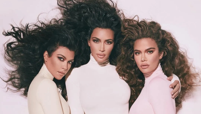 Photo: Kourtney Kardashian eager to follow in Kim, Khloes footsteps: Source