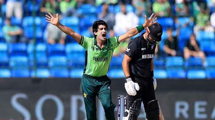 Pakistan off to flying start as bowlers grab early wickets in maiden match  www.geo.tv