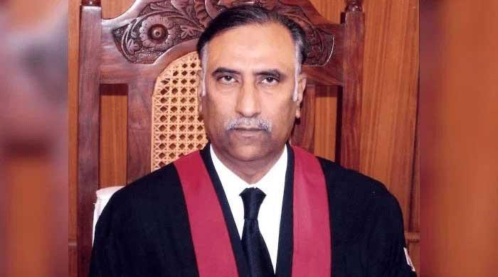 IHC judges move SC against acting CJ Dogar amid seniority dispute