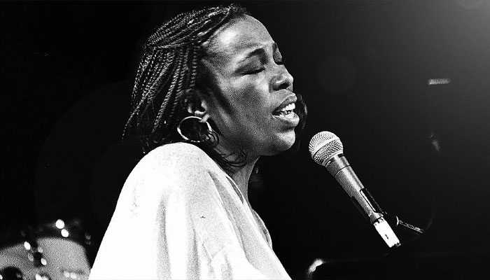 Soul and R&B icon Roberta Flack dies aged 88