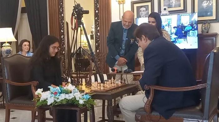 Checkmate in 15 moves: Under-18 champ outwits Sindh CM in chess face-off