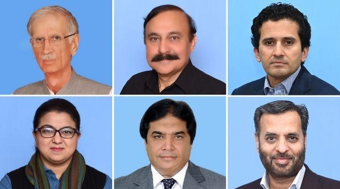 Portfolios assigned to new cabinet members; Pervez Khattak made PM's interior aide