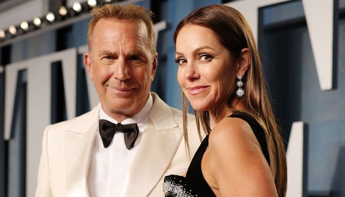 Photo: Kevin Costner has no regrets about Christine Baumgartner divorce: Report