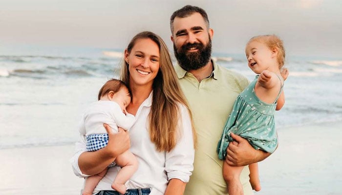 Kylie Kelce embraces new role as minivan driver