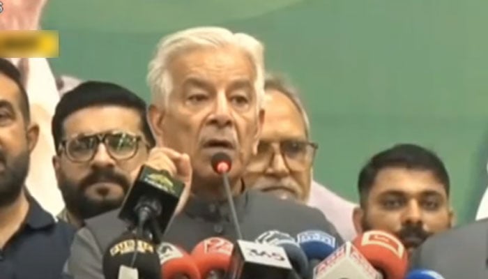 Defence Minister Khawaja Asif addressing an event in Sialkot on April 6, 2025. — YouTube/GeoNews/screengrab