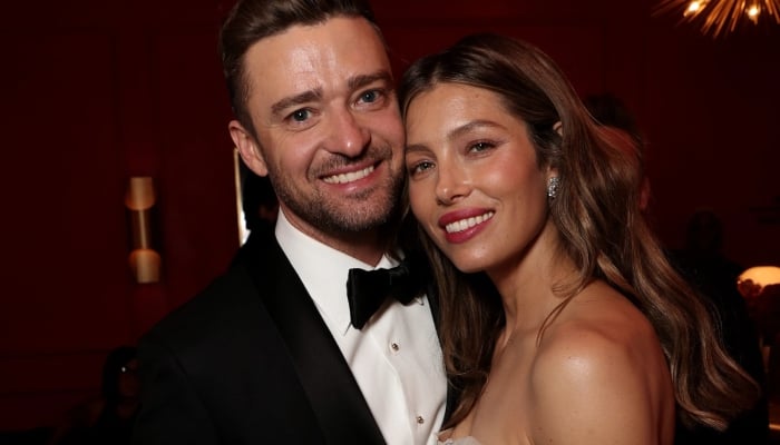 Photo: Jessica Biel refuses to be Justin Timberlakes rock: Report