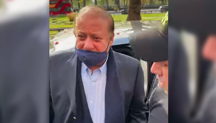 PML-N President Nawaz Sharif arrives in London on April 12, 2025. — Facebook/Murtaza Ali Shah/screengrab