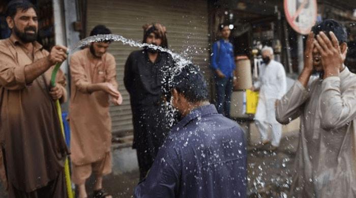 Karachi likely to face heatwave-like situation from April 20, warns PMD