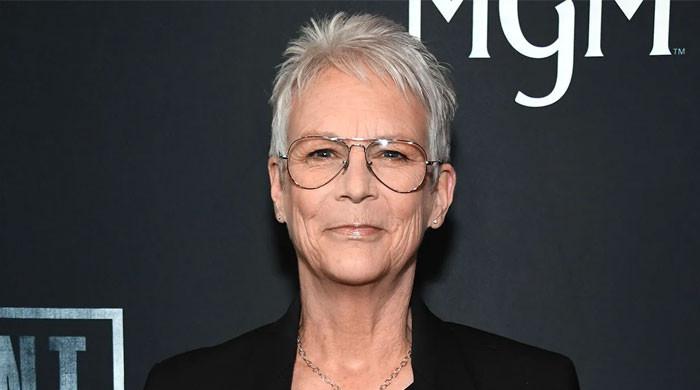 Jamie Lee Curtis makeup-free