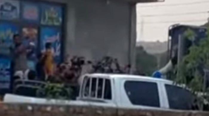 PTI leaders, Imran's sisters released after brief detention in Rawalpindi