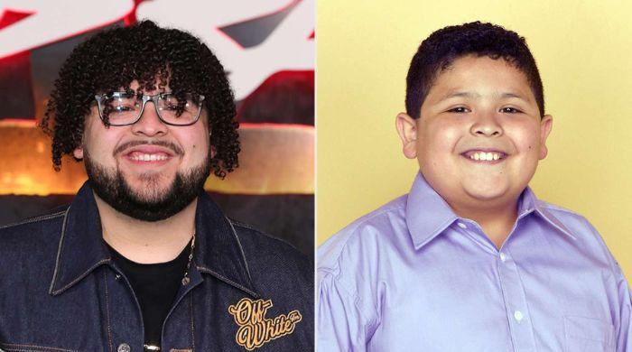 Rico Rodriguez with Modern Family cast