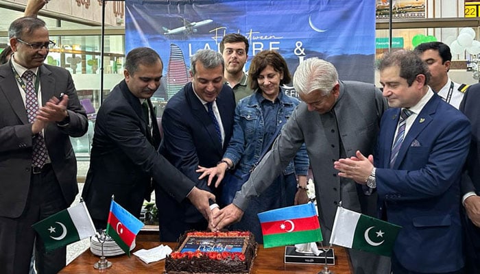 Defence Minister Khawaja Asif and Azerbaijan’s Ambassador Khazar Farhadov attend inaugural ceremony of direct flights from Lahore to Baku, Lahore, April 20, 2025. — PIA/X