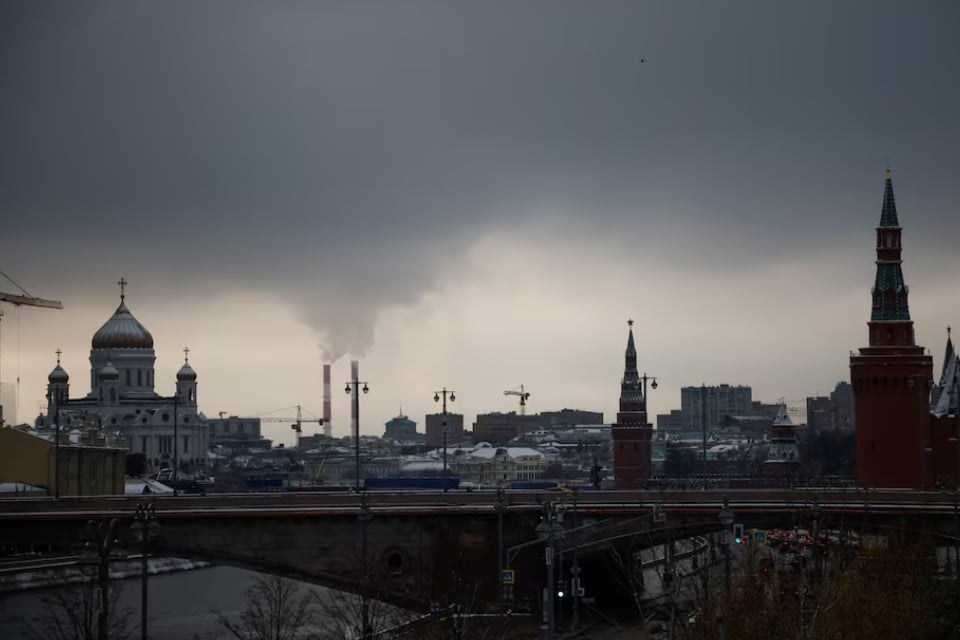 Steam rises from chimneys of a heating power plan over the skyline of central Moscow, Russia November 23, 2020. — Reuters/File