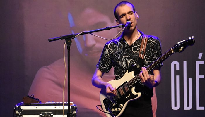 French artist Clément Visage performing at Arts Council of Pakistan, Karachi, in collaboration with the French Cultural Centre, Alliance Française de Karachi. — Facebook/ACPKHI