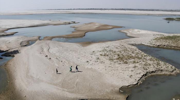 India can't stop Pakistan's water