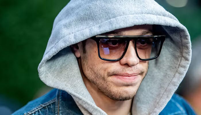 Pete Davidson gets candid about trauma & fathers death
