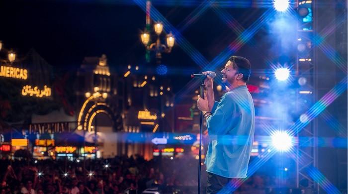Atif Aslam unites Pakistani and Indian fans in Dubai