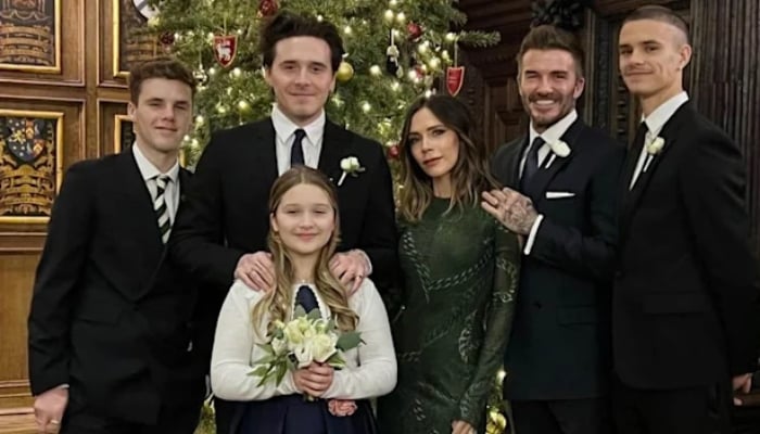 Photo: David Beckham, Victoria concerned about family drama: Source
