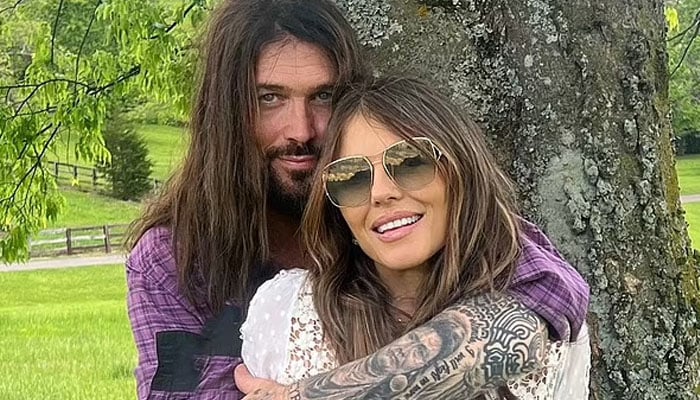 Revealed: Why Elizabeth Hurley, Billy Ray Cyrus won’t introduce families to each other