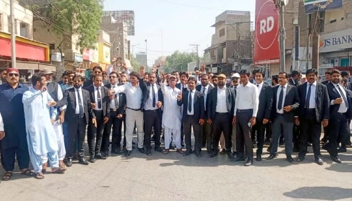 Members of District Bar Association are holding a protest rally against building new canals to draw additional water from the Indus River, at Jinnah Bagh in Larkana on Monday, April 28, 2025. — PPI
