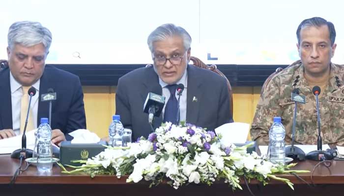 Deputy Prime Minister and Foreign Minister Ishaq Dar (Centre) addresses press conference along with Director-General (DG) Inter-Services Public Relations (ISPR) Lieutenant General Ahmed Sharif Chaudhry and Foreign Office spokesperson Shafqat Ali Khan in Islamabad, April 20, 2025. — Screengrab via YouTube/Geo News