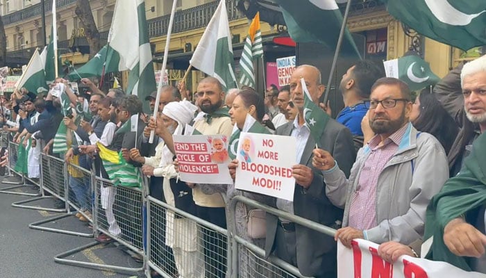 Pakistan Muslim League-Nawaz (PML-N) supporters stage protest demonstration against India in London on May 3. — reporter