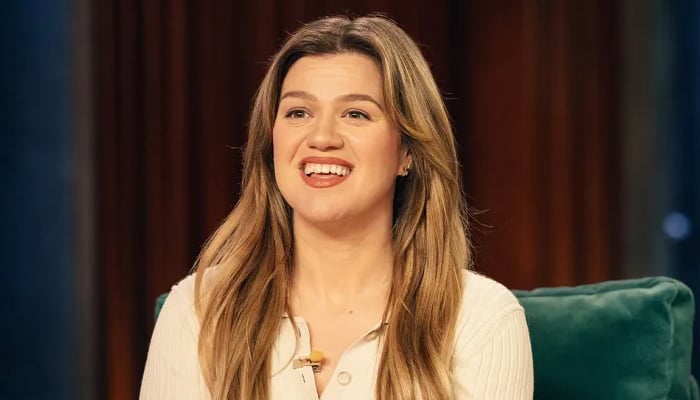 Kelly Clarkson remains hopeful for love in future