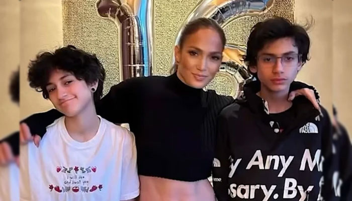 Jennifer Lopez dished on hard talk with kids after Ben Affleck divorce