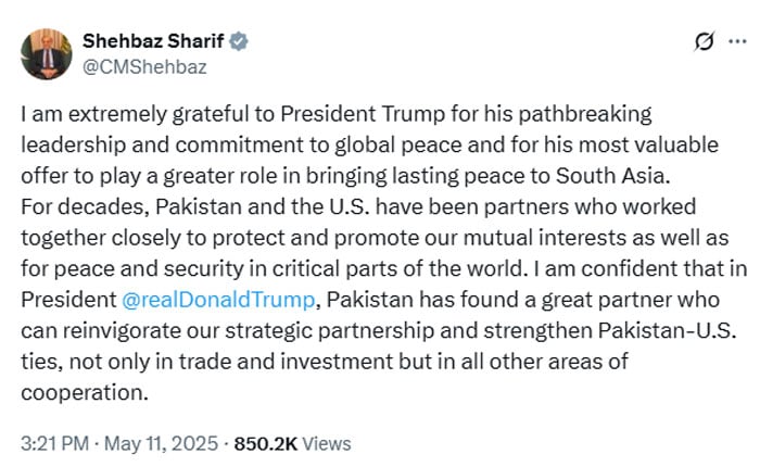 Pakistan heaps praise on Trump for brokering India ceasefire, offering Kashmir mediation