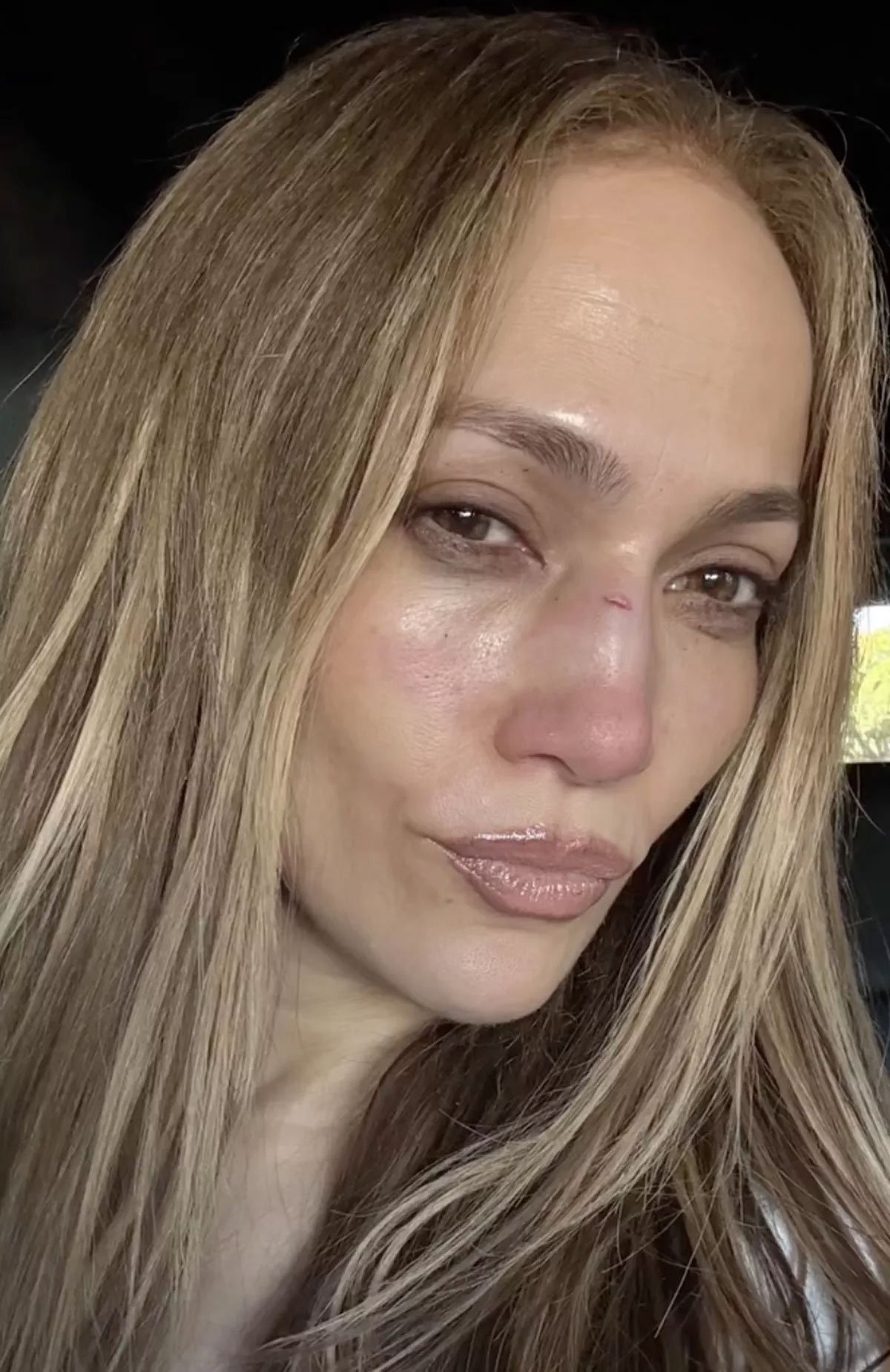 Jennifer Lopezs new post reveals risks of her job