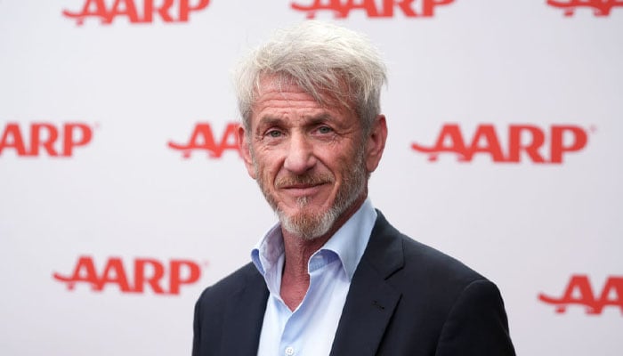 Sean Penn says there are no new movie stars except Hunger Games star