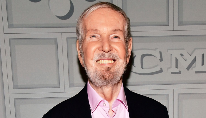 Robert Benton, Oscar-winning director breathes his last at 92
