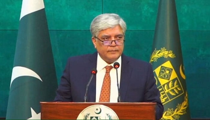 Foreign Office spokesperson Shafqat Ali Khan addresses weekly media briefing in Islamabad on January 23, 2025. — MoFA