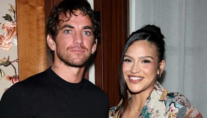 Alex Fine voices support for wife, Cassie Ventura