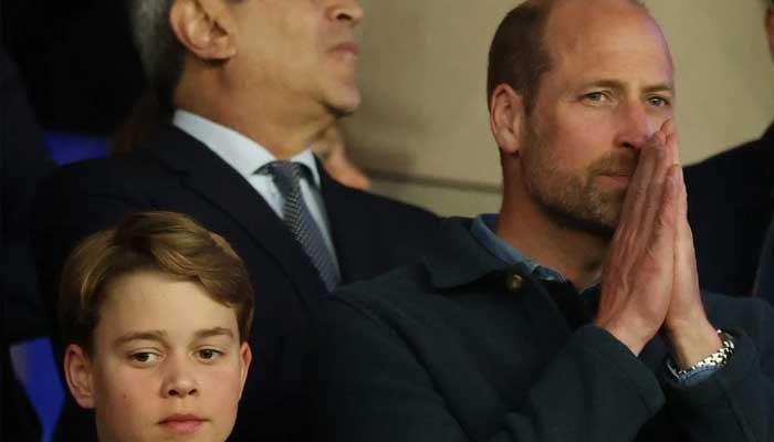 Prince William attends FA cup final without Prince George