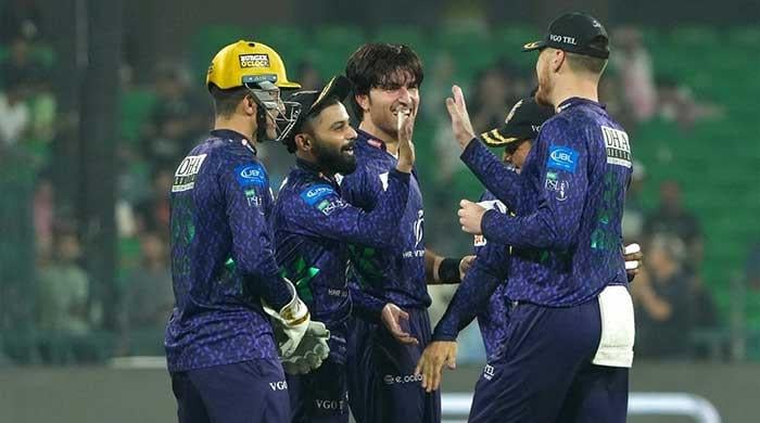 Quetta Gladiators grab victory over Islamabad United to reach PSL X final