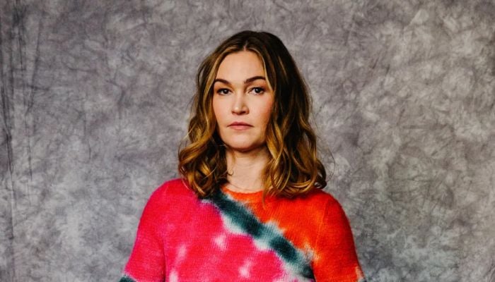 Julia Stiles reflects on stressful things that come with being an actress